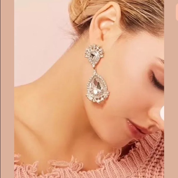 Faux Gem Drop Earing - Picture 2 of 2